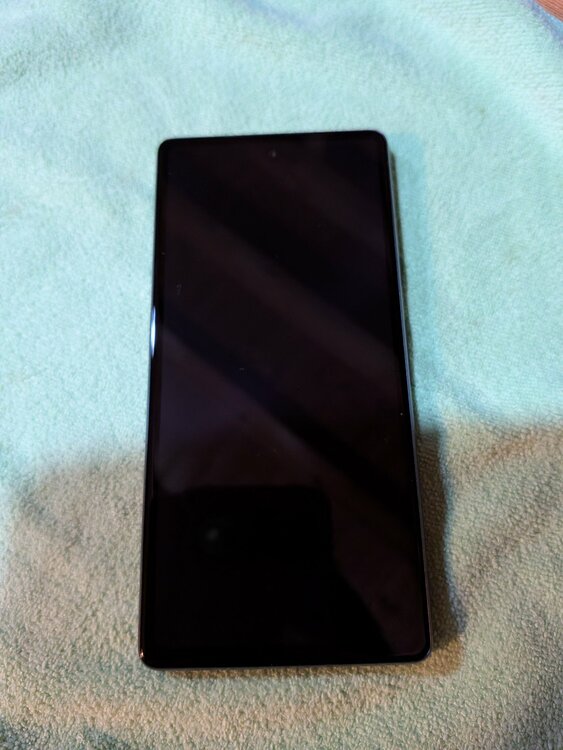 Pixel 7シリーズ au （スマホ）の商品画像 - 査定依頼日：2026年3月25日 - 最高査定価格：12,000円