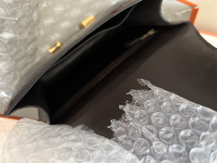 エルメス　コンスタンス23 ポロサス　○R（ブランドバッグ）の商品画像 - 査定依頼日：2021年10月21日 - 最高査定価格：800,000円