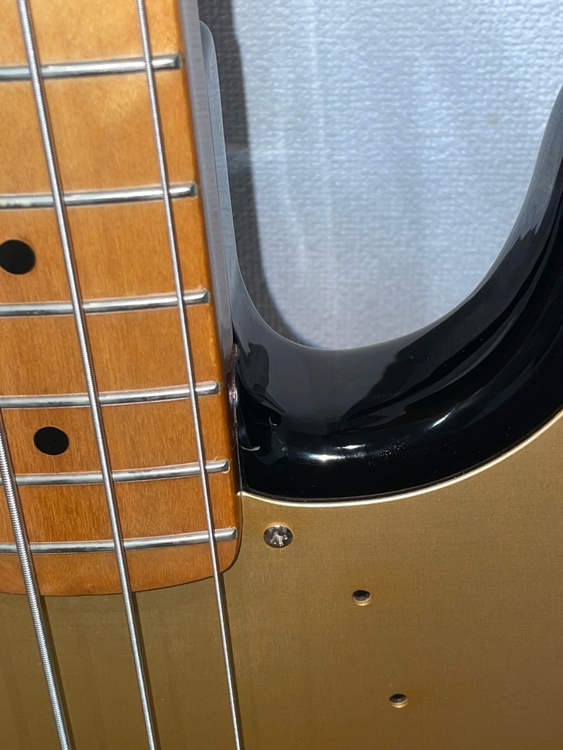 Fender mex classic 1950’s precision bass（ピアノ・楽器・PA機材）の商品画像 - 査定依頼日：2026年5月1日 - 最高査定価格：28,000円