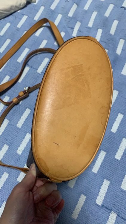 わからない（ブランドバッグ）の商品画像 - 査定依頼日：2025年8月4日 - 最高査定価格：80,000円