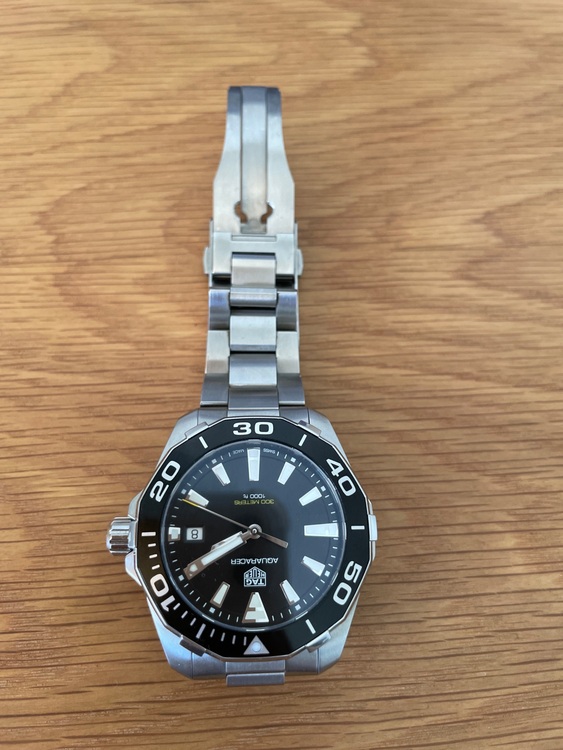 タグホイヤー アクアレーサー WAY111（高級時計）の商品画像 - 査定依頼日：2025年11月15日 - 最高査定価格：140,000円