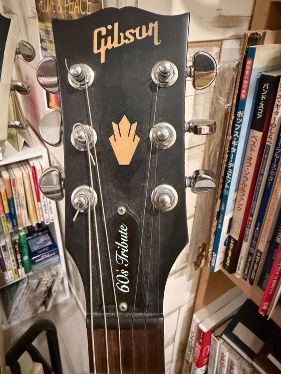 「2013年製 Gibson SG 60s Tribute、Ebony、シリア（ピアノ・楽器・PA機材）の商品画像 - 査定依頼日：2026年8月17日 - 最高査定価格：55,000円