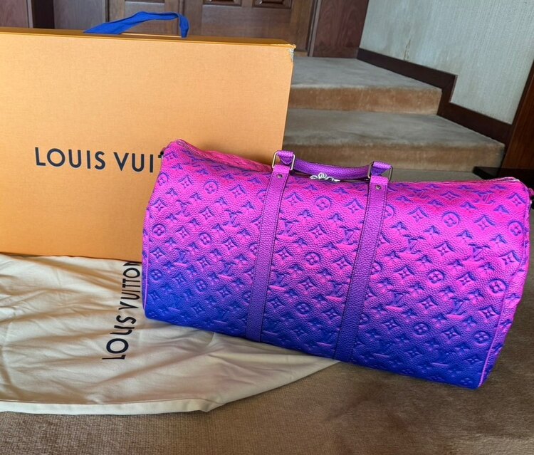 ルイヴィトン トリヨンイリュージョン モノグラム ボストンバッグ（ブランドバッグ）の商品画像 - 査定依頼日：2025年4月15日 - 最高査定価格：450,000円