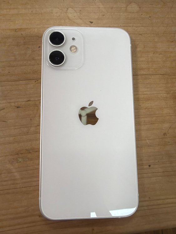 iPhone iPhone 12 mini 64GB SIMフリー（スマホ）の商品画像 - 査定依頼日：2026年7月1日 - 最高査定価格：19,000円