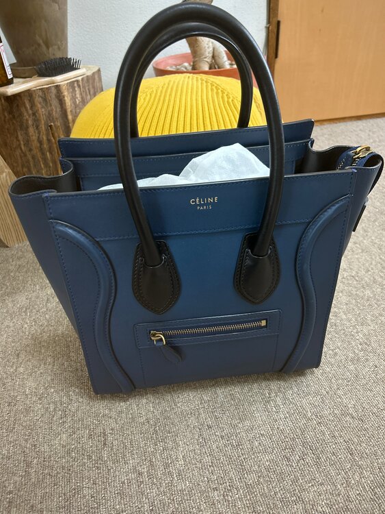 セリーヌ  （ブランドバッグ）の商品画像 - 査定依頼日：2024年12月22日 - 最高査定価格：200,000円