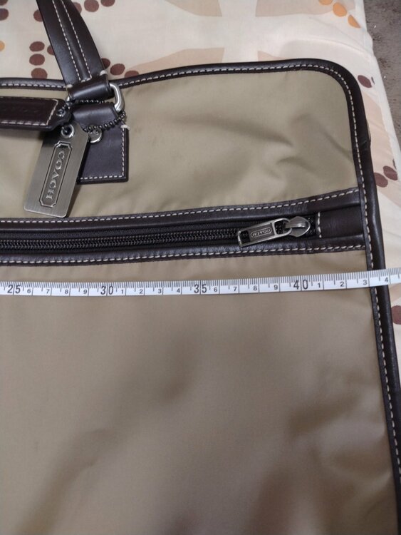 ビジネスバックNo L1082-F70373（ブランドバッグ）の商品画像 - 査定依頼日：2026年5月5日 - 最高査定価格：2,000円