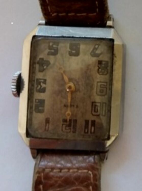 その他 ロンジン 2475（高級時計）の商品画像 - 査定依頼日：2025年11月16日 - 最高査定価格：50,000円