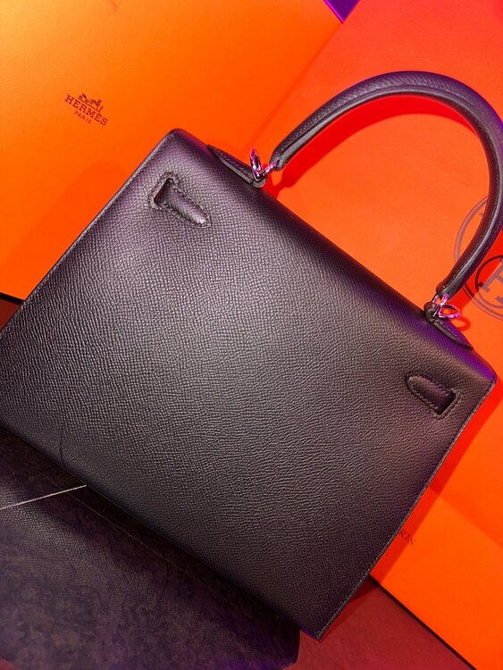 エルメス ケリー （ブランドバッグ）の商品画像 - 査定依頼日：2025年5月9日 - 最高査定価格：3,550,000円