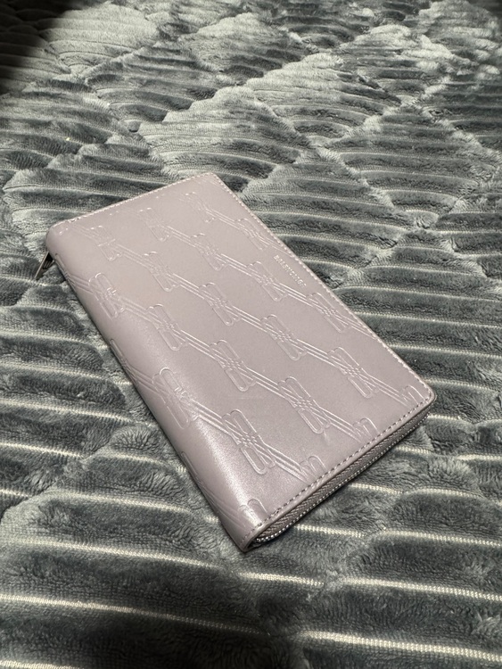 バレンシアガ  （ブランドバッグ）の商品画像 - 査定依頼日：2025年11月24日 - 最高査定価格：100,000円