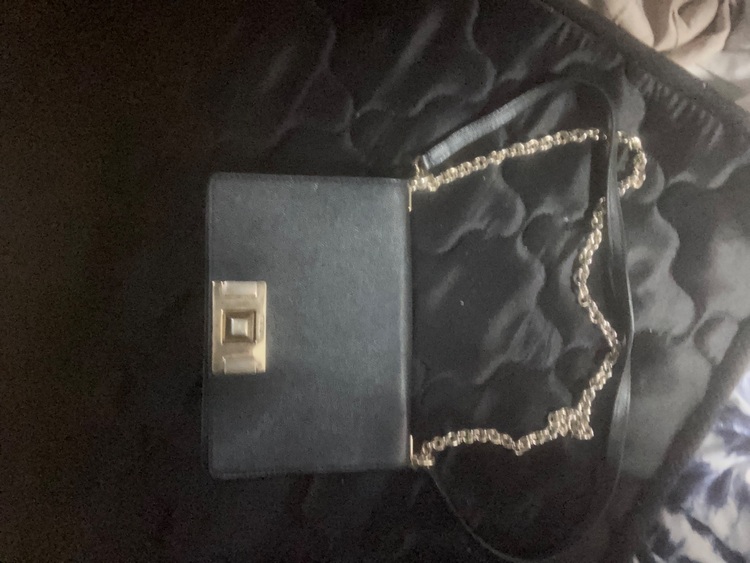 その他 フルラ （ブランドバッグ）の商品画像 - 査定依頼日：2025年9月27日 - 最高査定価格：5,000円