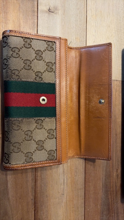 グッチ  （ブランドバッグ）の商品画像 - 査定依頼日：2025年10月13日 - 最高査定価格：3,000円