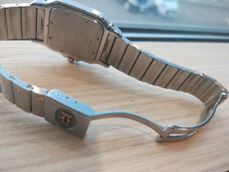 カルティエ サントス  187901（高級時計）の商品画像 - 査定依頼日：2025年3月23日 - 最高査定価格：450,000円