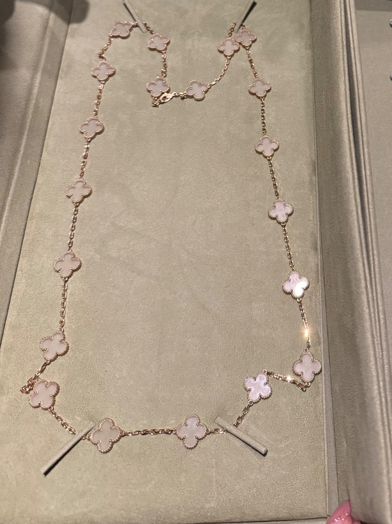 ヴァンクリーフ　ロッククリスタル（金・貴金属）の商品画像 - 査定依頼日：2026年2月9日 - 最高査定価格：4,300,000円