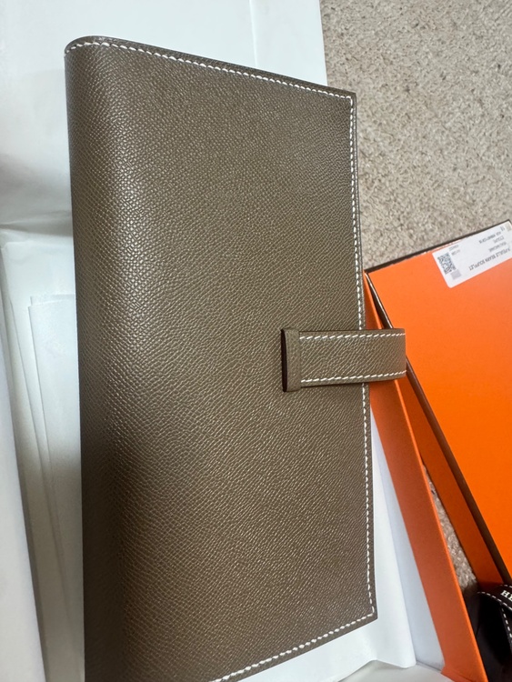 べアン（ブランドバッグ）の商品画像 - 査定依頼日：2026年4月4日 - 最高査定価格：450,000円