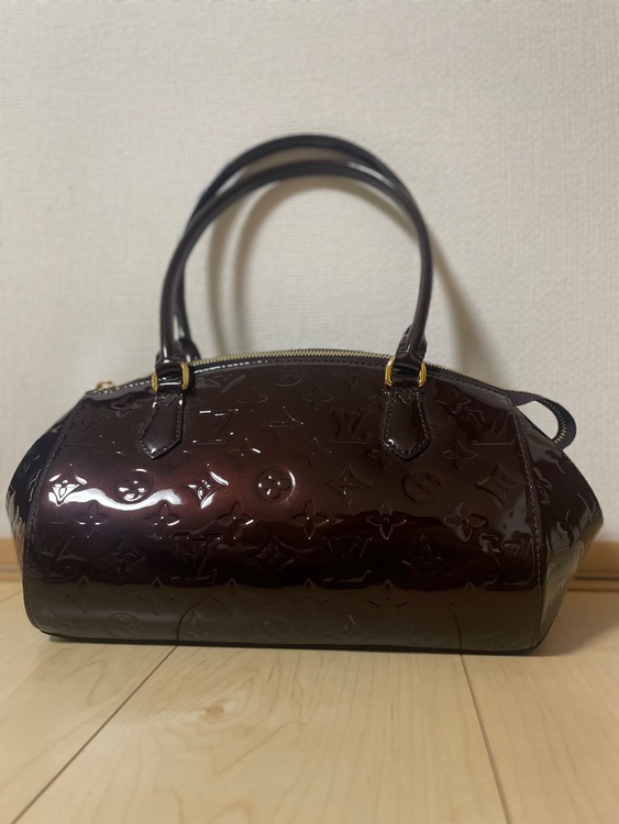 ヴェルニ（ブランドバッグ）の商品画像 - 査定依頼日：2025年10月2日 - 最高査定価格：80,000円
