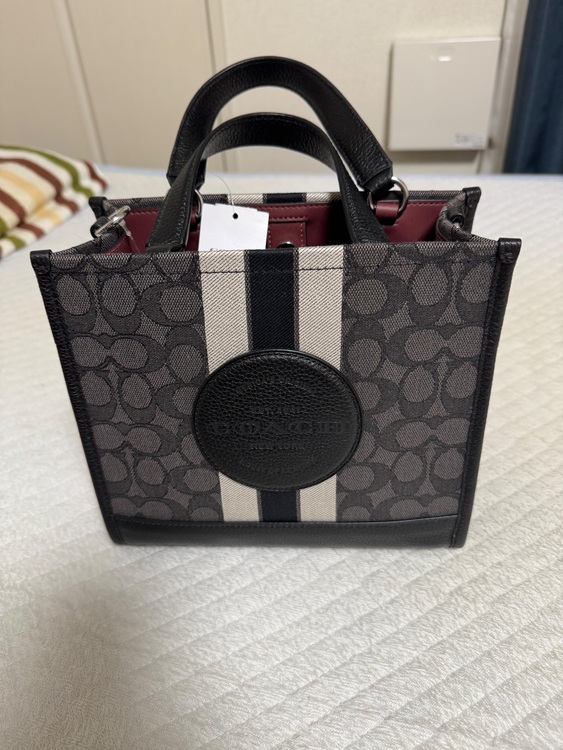 その他 コーチ （ブランドバッグ）の商品画像 - 査定依頼日：2025年11月16日 - 最高査定価格：5,000円