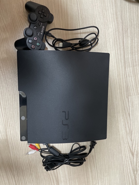 プレイステーション3本体　CECH-2500A（ゲーム機本体・ゲームソフト）の商品画像 - 査定依頼日：2021年12月30日 - 最高査定価格：2,500円