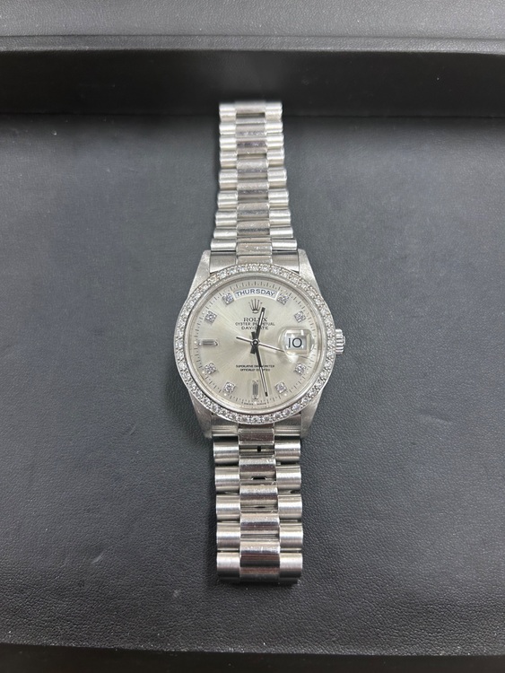 ロレックス デイデイト 18346（高級時計）の商品画像 - 査定依頼日：2025年7月10日 - 最高査定価格：3,550,000円