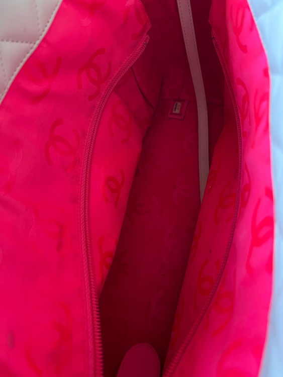 カンボン　白（ブランドバッグ）の商品画像 - 査定依頼日：2026年3月7日 - 最高査定価格：150,000円