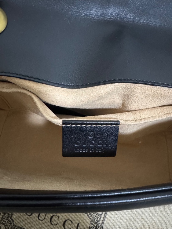 GUCCI マーモント（ブランドバッグ）の商品画像 - 査定依頼日：2026年2月17日 - 最高査定価格：140,000円