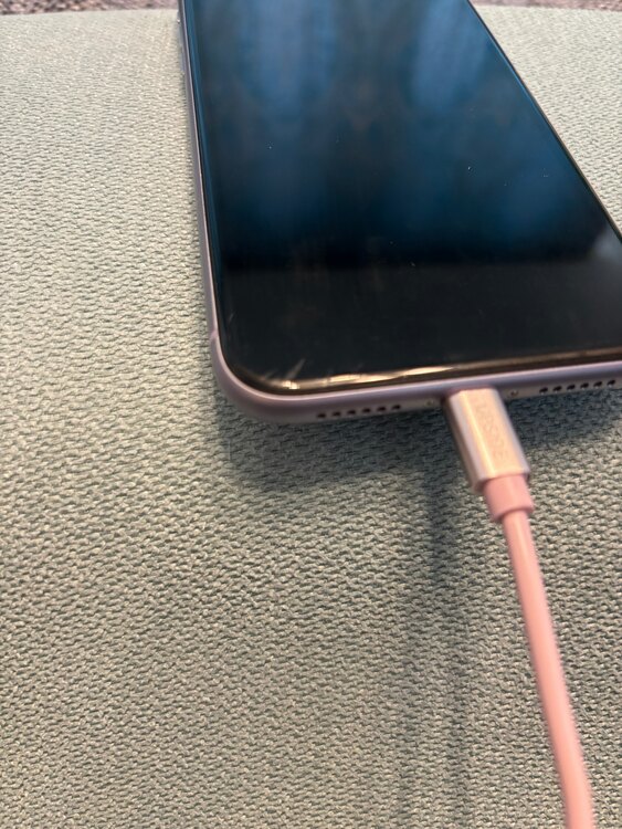 MWM52J/A  iPhone11 パープル　128G（スマホ）の商品画像 - 査定依頼日：2025年4月11日 - 最高査定価格：21,000円