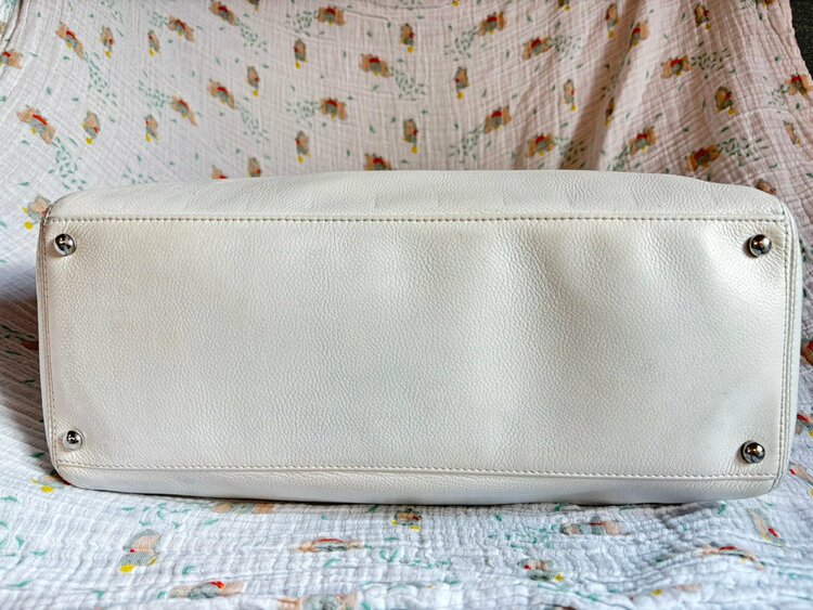 エクゼクティブトート（ブランドバッグ）の商品画像 - 査定依頼日：2026年3月16日 - 最高査定価格：170,000円