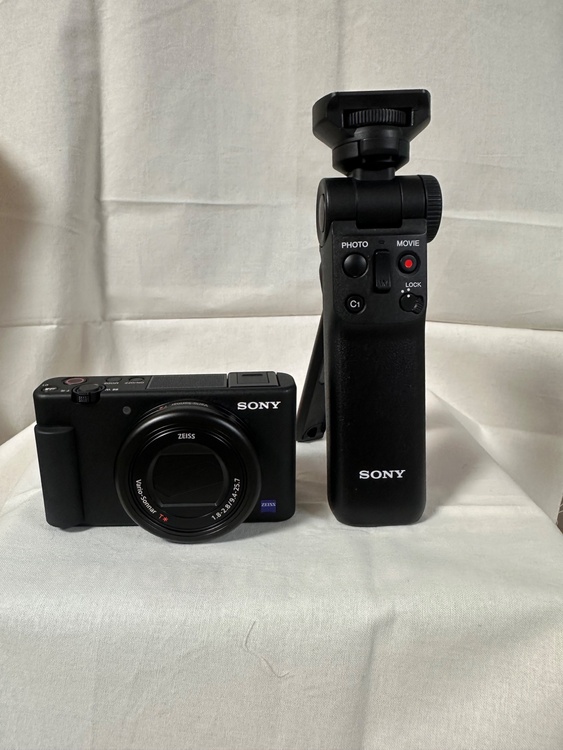 VLOGCAM-1（カメラ）の商品画像 - 査定依頼日：2026年4月8日 - 最高査定価格：58,000円