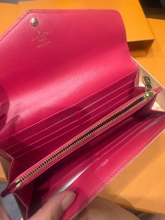 ルイ・ヴィトン N60476 ダミエ・スタッズ/ローズ・バレリーヌ ポルトフォイ（ブランド財布・小物）の商品画像 - 査定依頼日：2025年8月4日 - 最高査定価格：20,000円