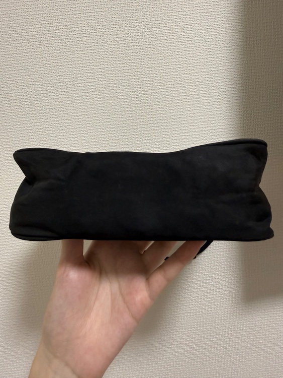 プラダ（ブランドバッグ）の商品画像 - 査定依頼日：2026年7月1日 - 最高査定価格：30,000円