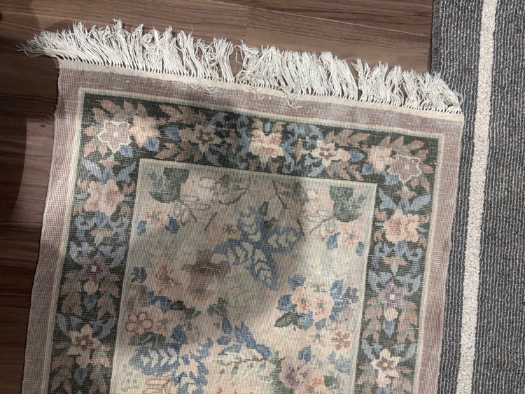 ラグ（美術品・骨董品）の商品画像 - 査定依頼日：2026年5月25日 - 最高査定価格：100,000円