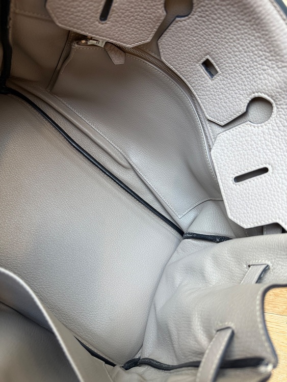 エルメス バーキン （ブランドバッグ）の商品画像 - 査定依頼日：2025年7月30日 - 最高査定価格：2,400,000円