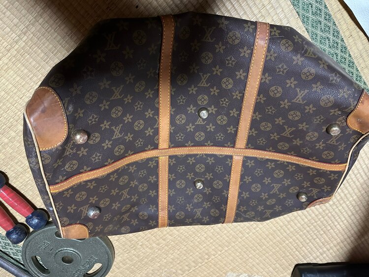 バッグ（ブランドバッグ）の商品画像 - 査定依頼日：2025年5月30日 - 最高査定価格：14,000円