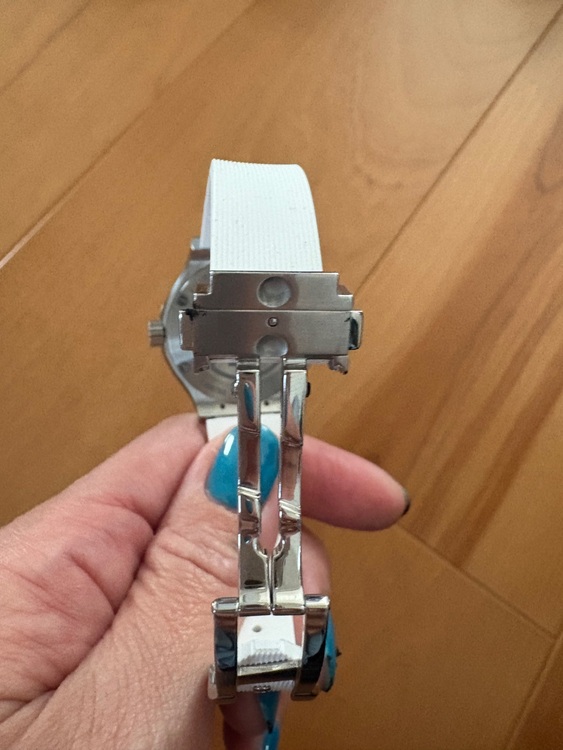 ウブロ クラシックフュージョン 581.NE.2010.RW.1104（高級時計）の商品画像 - 査定依頼日：2025年6月24日 - 最高査定価格：610,000円