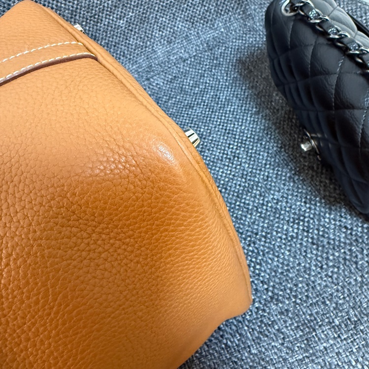 ピコタンロックmm（ブランドバッグ）の商品画像 - 査定依頼日：2025年11月7日 - 最高査定価格：300,000円