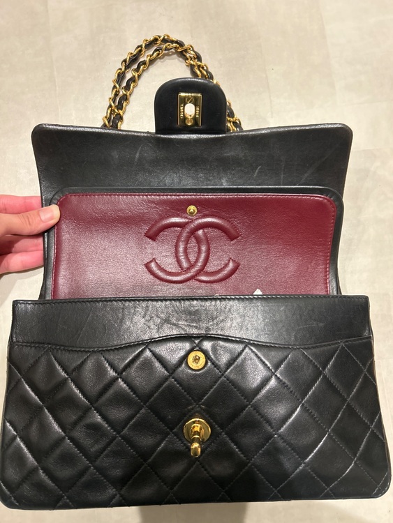 マトラッセ（ブランドバッグ）の商品画像 - 査定依頼日：2025年10月14日 - 最高査定価格：450,000円