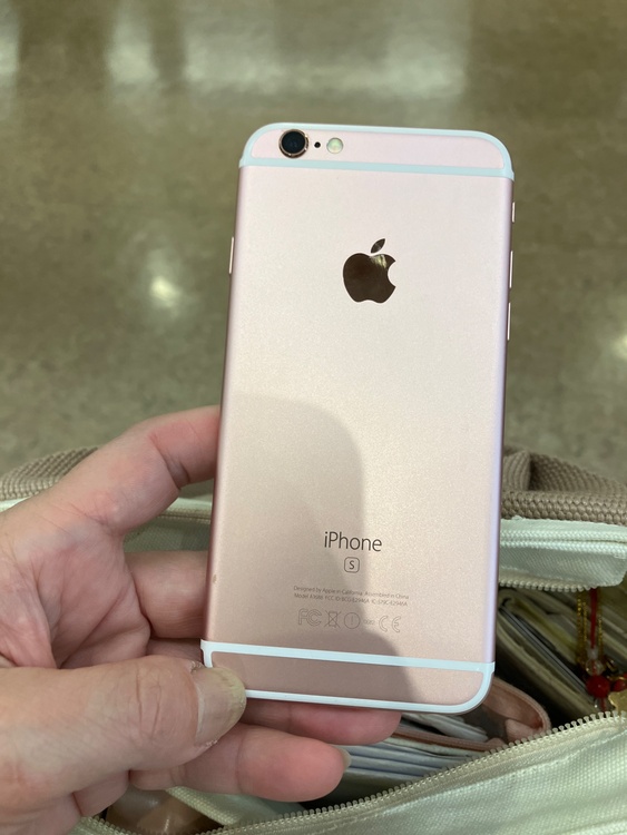 iPhone6s 64GB docomo（スマホ）の商品画像 - 査定依頼日：2026年4月7日 - 最高査定価格：3,000円
