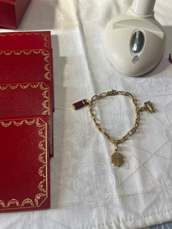 カルティエ  チャームブレス？（金・貴金属）の商品画像 - 査定依頼日：2025年3月2日 - 最高査定価格：450,000円