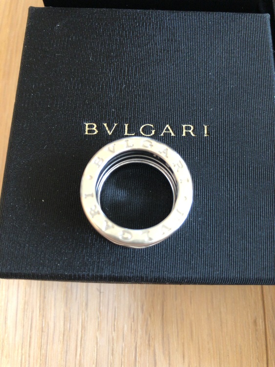 ブルガリ　ゼロワン（宝石）の商品画像 - 査定依頼日：2022年5月7日 - 最高査定価格：370,000円