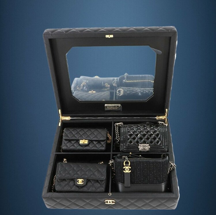 アタッシュケースバッグ4個セット（ブランドバッグ）の商品画像 - 査定依頼日：2025年12月11日 - 最高査定価格：2,100,000円