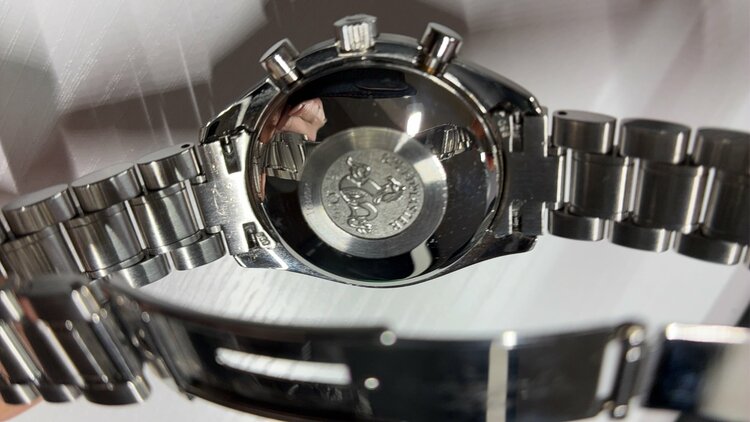 オメガ スピードマスター 5（高級時計）の商品画像 - 査定依頼日：2026年4月6日 - 最高査定価格：250,000円