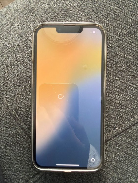 iPhone iPhone 13 128GB docomo（スマホ）の商品画像 - 査定依頼日：2026年9月22日 - 最高査定価格：39,500円