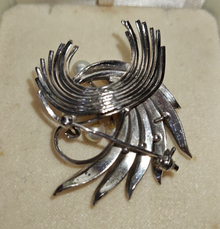 ミキモト　パール•スターリングシルバーブローチ（金・貴金属）の商品画像 - 査定依頼日：2025年6月4日 - 最高査定価格：1,500円