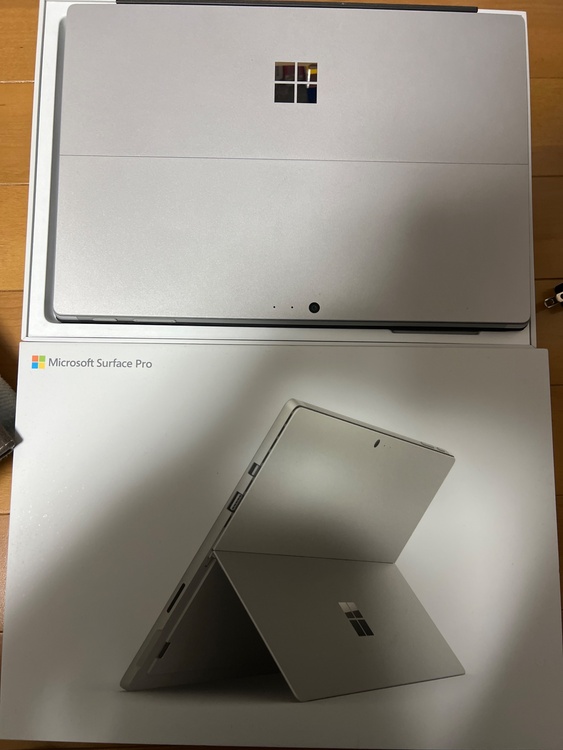 surface pro6（PC・タブレット）の商品画像 - 査定依頼日：2025年12月22日 - 最高査定価格：10,000円