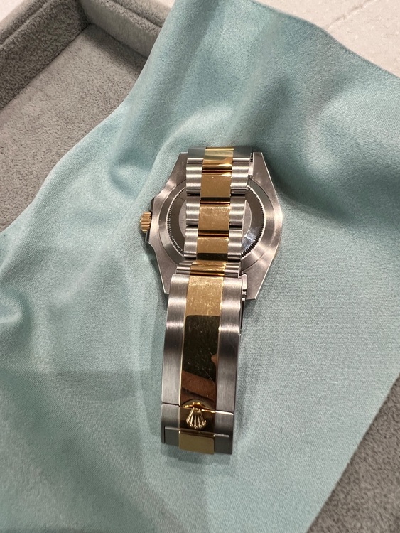 ロレックス サブマリーナー 126613la（高級時計）の商品画像 - 査定依頼日：2025年8月19日 - 最高査定価格：2,500,000円