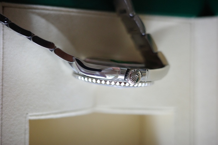 ロレックス ヨットマスター 12662（高級時計）の商品画像 - 査定依頼日：2025年10月17日 - 最高査定価格：2,050,000円