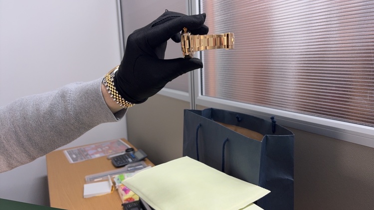 ロレックス デイトナ （高級時計）の商品画像 - 査定依頼日：2026年3月18日 - 最高査定価格：60,000,000円