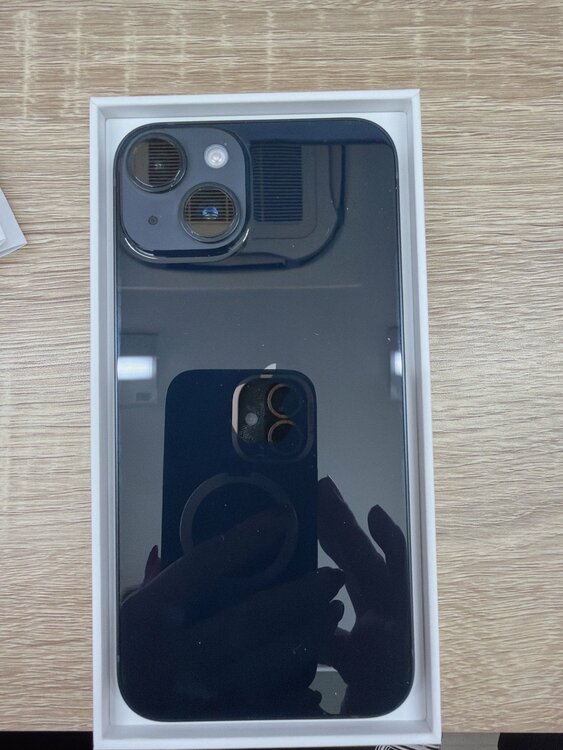 Apple（スマホ）の商品画像 - 査定依頼日：2026年5月25日 - 最高査定価格：93,000円