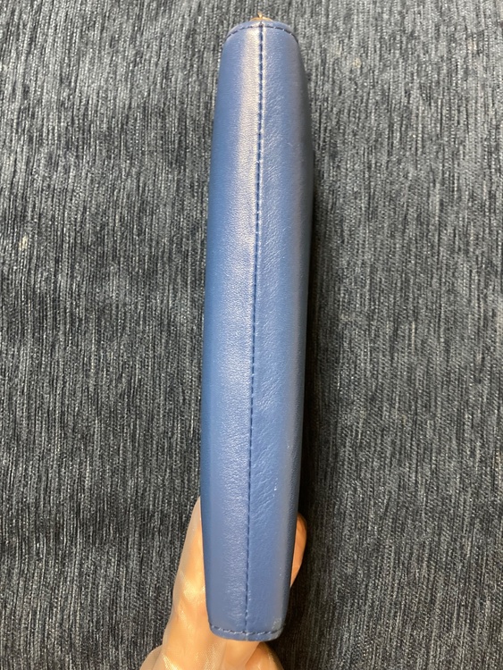 鬼滅の刃 レザー長財布 リニューアルデザインver. 冨岡義勇モデル（古着・ファッション）の商品画像 - 査定依頼日：2026年7月21日 - 最高査定価格：7,000円
