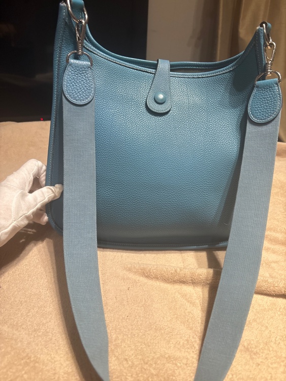 エブリン　プティ（ブランドバッグ）の商品画像 - 査定依頼日：2026年2月13日 - 最高査定価格：290,000円