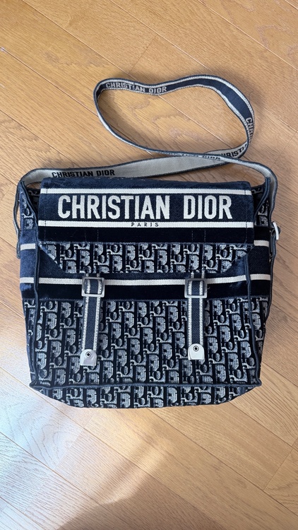 Christian Dior オブリーク モーション バックパック リュック ブラック（ブランドバッグ）の商品画像 - 査定依頼日：2026年9月21日 - 最高査定価格：160,000円